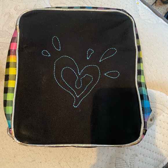 Lunchbox - Picture 2 of 5